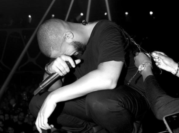 Drake performed at Hakkasan Nightclub on NYE