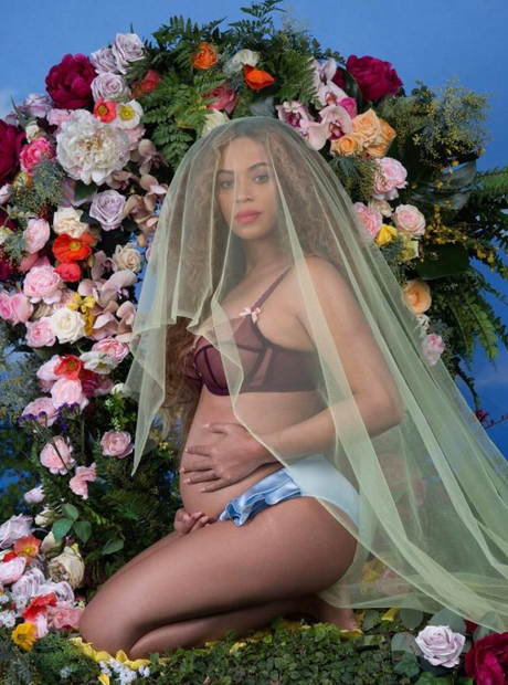Beyonce pregnant twins 