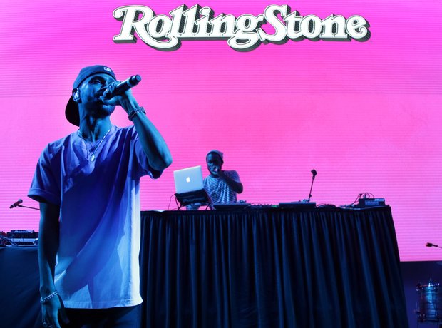 Big Sean performing at a Rolling Stone party after