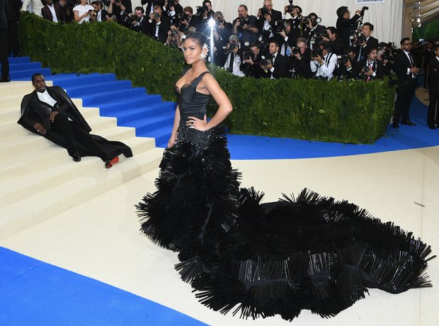 P Diddy took a moment out to watch his other half Cassie walk the ...