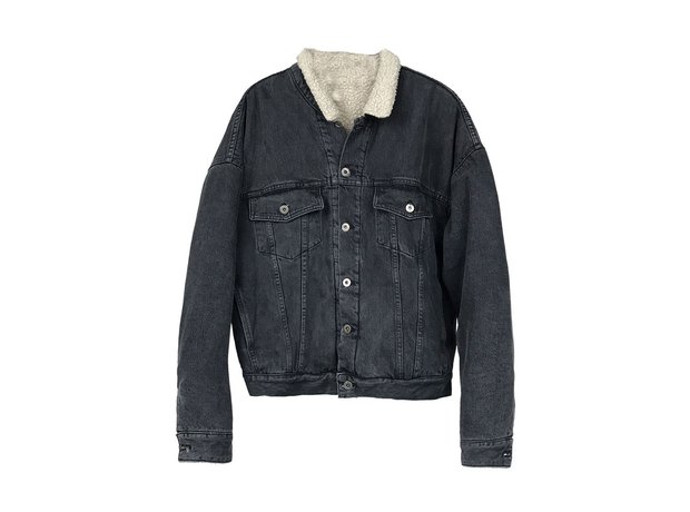 Denim jackets with and without sheepskin lining are perfect for the ...