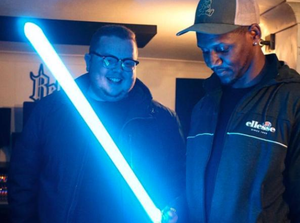 Giggs Star Wars lightsaber