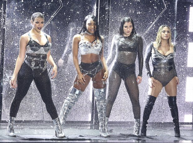 Fifth Harmony MTV VMAs 2017 Performance