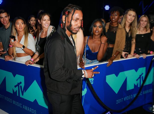 Kendrick Lamar VMAS 2017