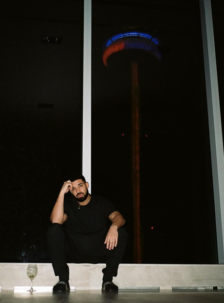 Drake Toronto Apartment Room