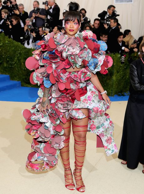 Rihanna met gala